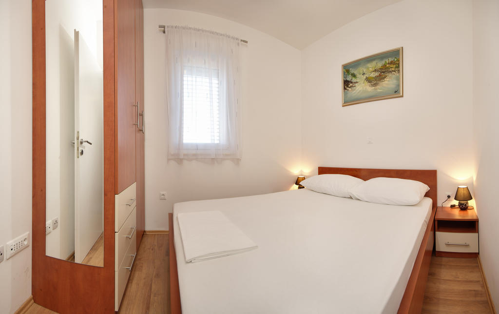 Apartmani Gavran セヴィド 部屋 写真